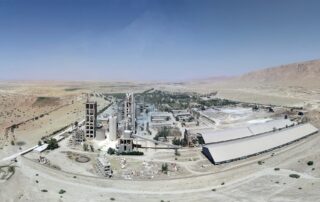 تصویر کارخانه سیمان کارون در مسجد سلیمان
